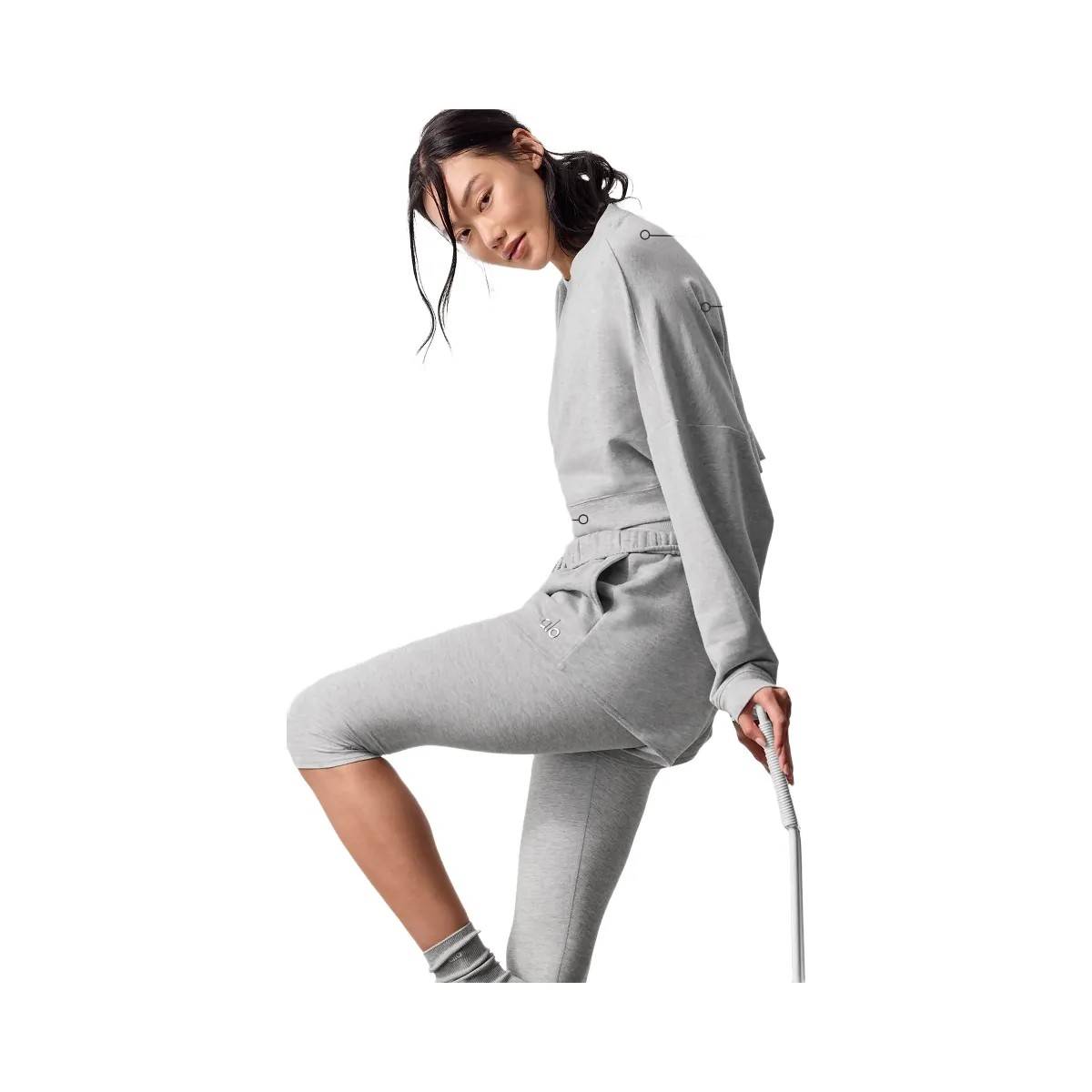 Alo Women's Cropped Sway Crew Neck Pullover - Athletic Heather Grey - HypeFly India View 3