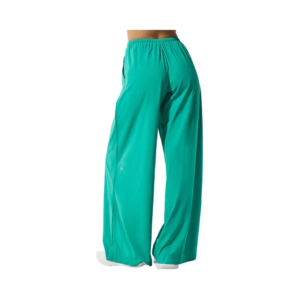 Alo Women's Breezy Wide Leg Pant (Long) - Spruce Green - HypeFly India View 4