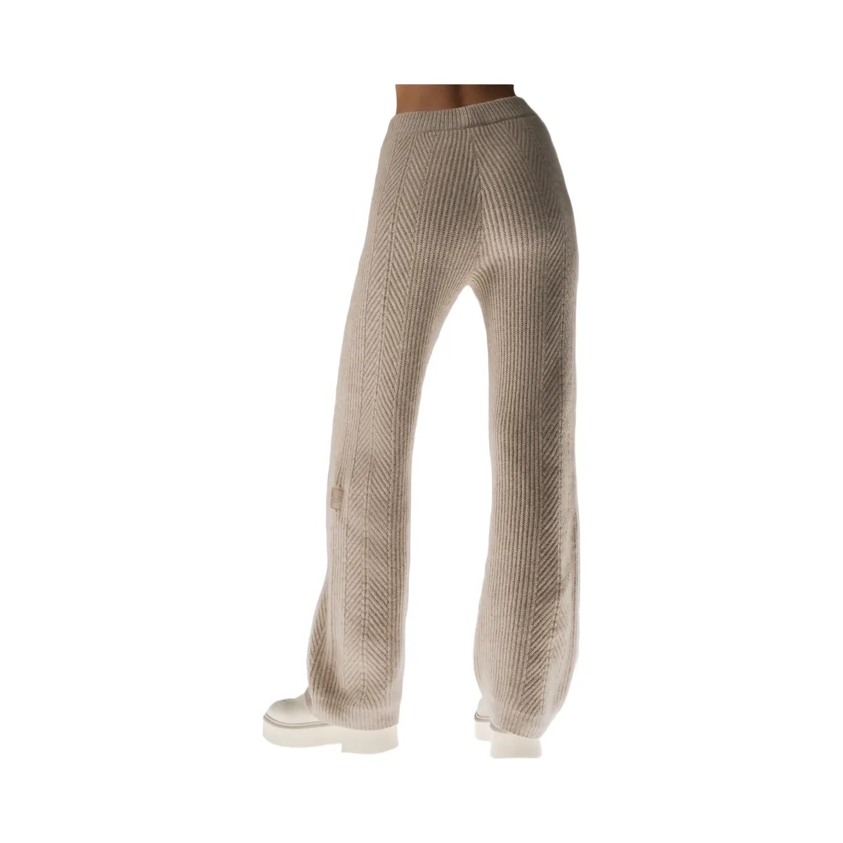 Alo Women's Winter Magic Cashmere Wide Leg Pant - Flax Heather - HypeFly India View 4