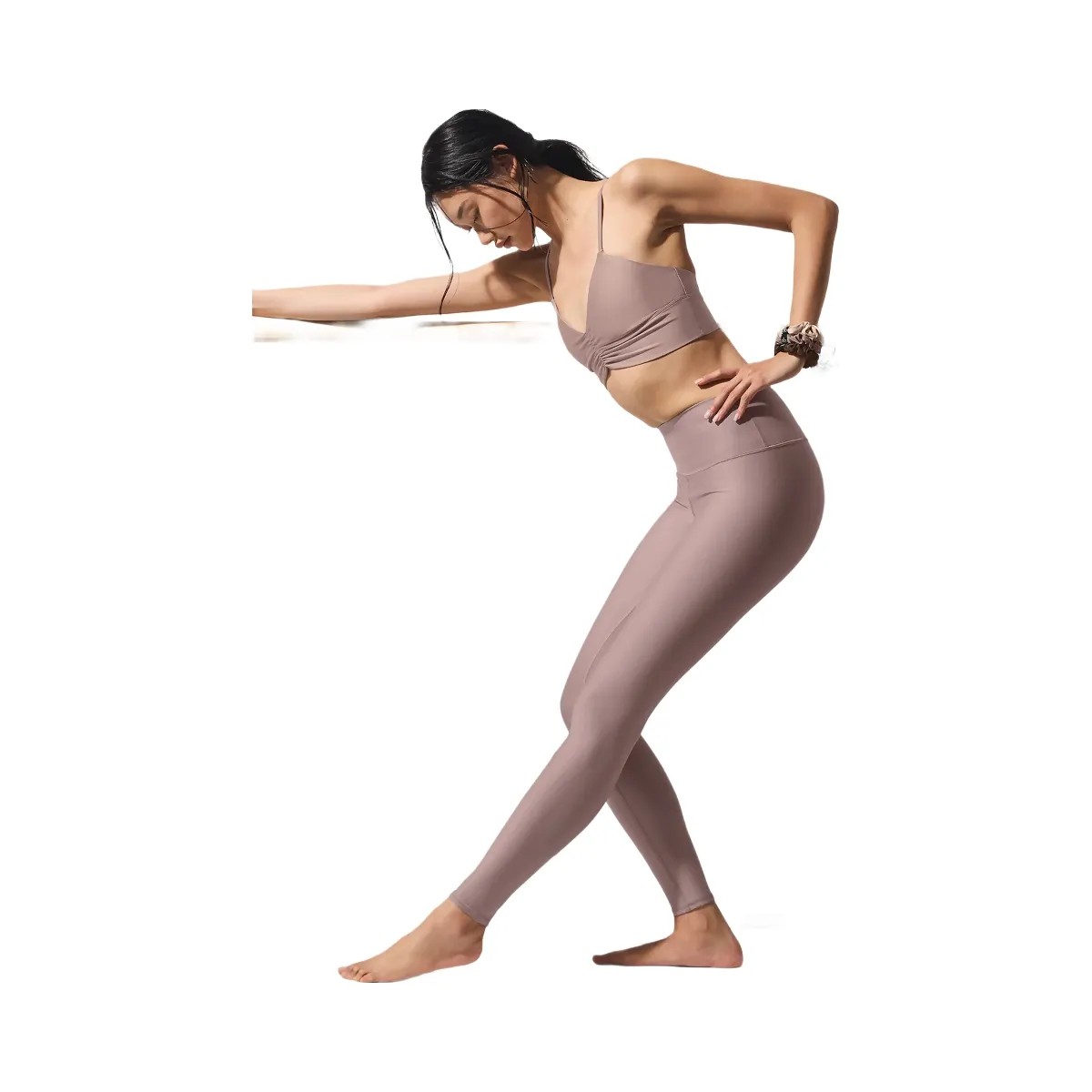 Alo Women's High-Waist Airlift Legging - Taupe - HypeFly India View 4