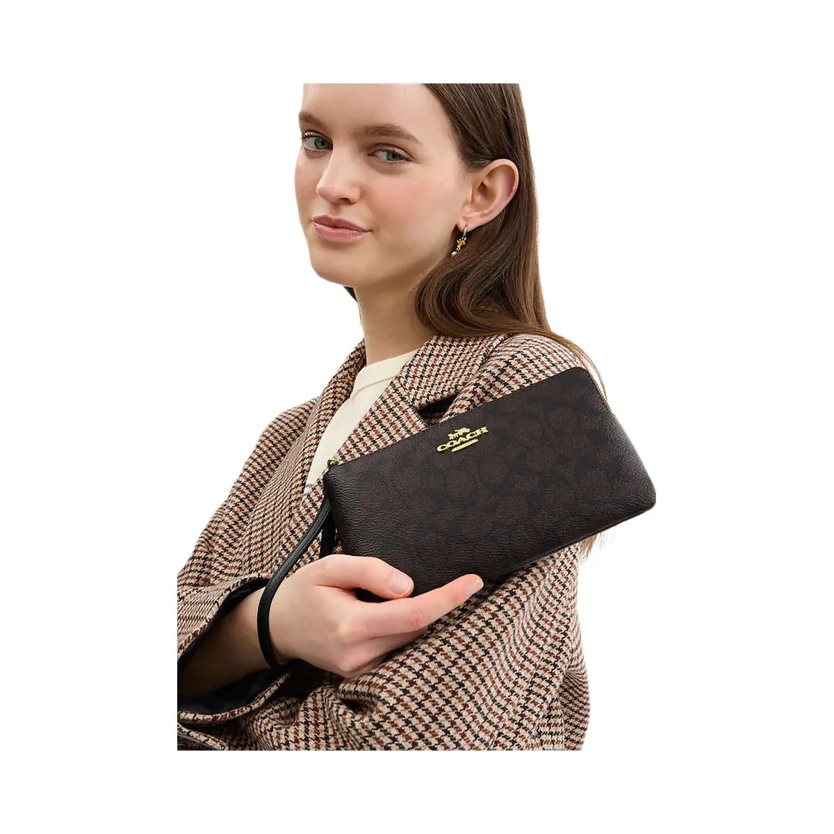 Coach Large Corner Zip Wristlet In Signature Canvas Signature Canvas-Gold-Walnut-Black - HypeFly India View 3