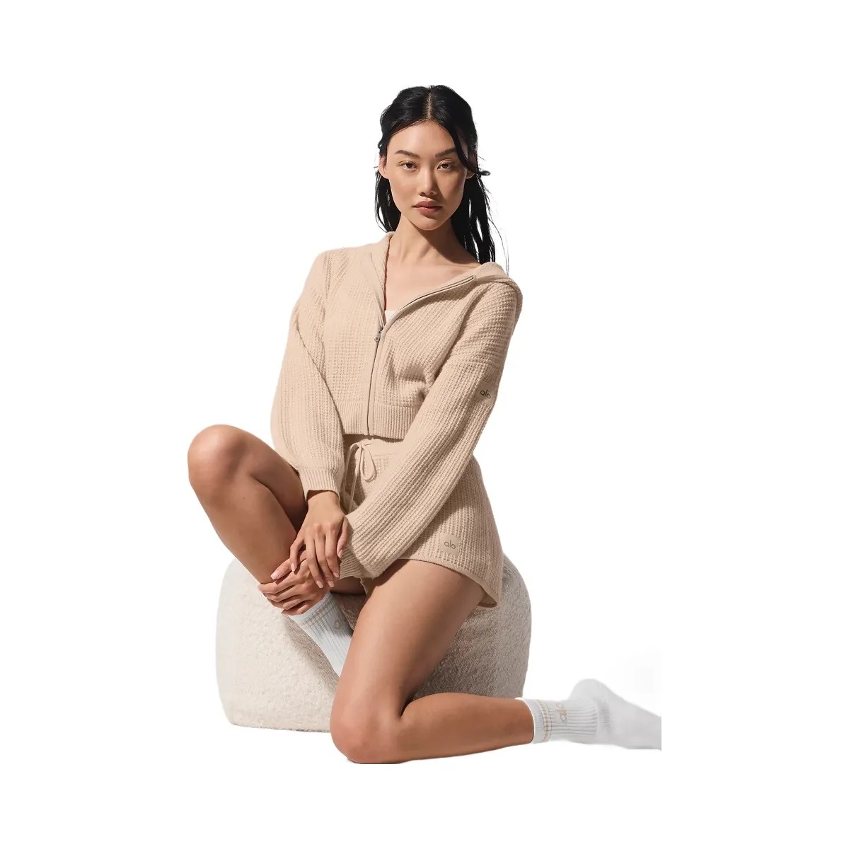 Alo Women's Cashmere Plush Waffle Full Zip Hoodie - Macadamia Blush - HypeFly India View 5