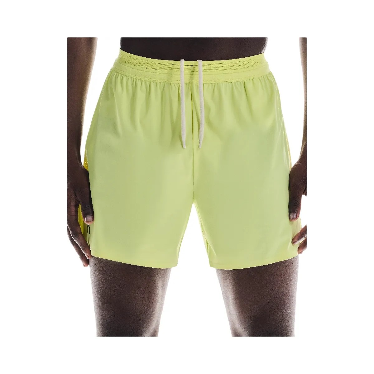 On 5" Performance Shorts Limelight - HypeFly India View 4