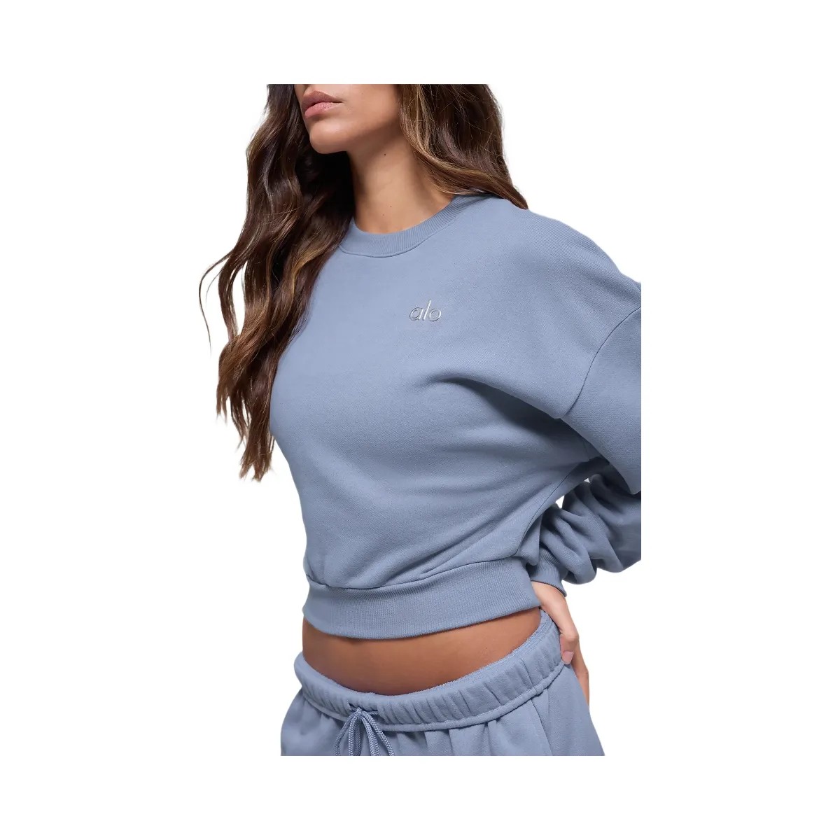 Alo Women's Cropped Accolade Crewneck - Winter Frost - HypeFly India View 2