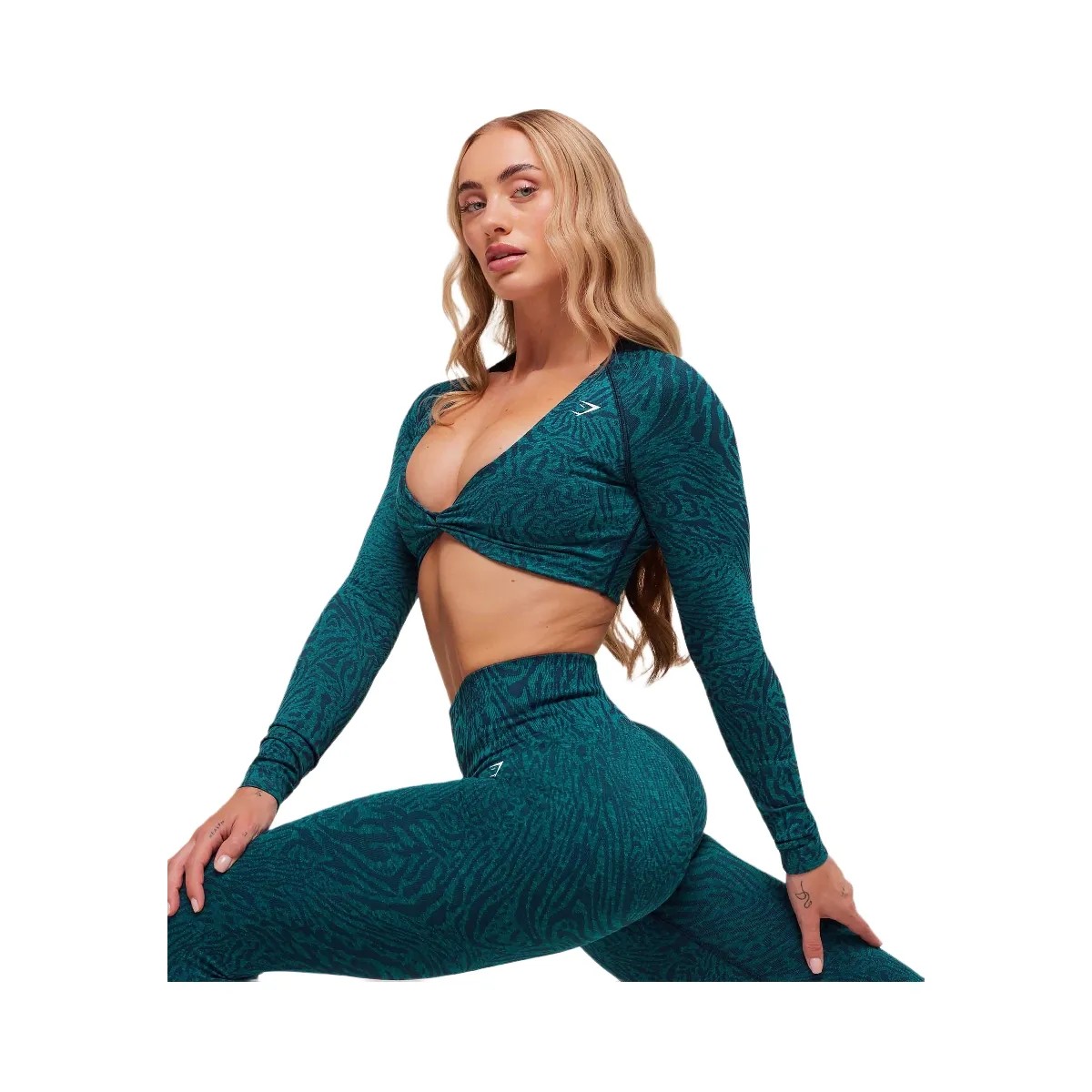 Gymshark Adapt Animal Long Sleeve Crop Top - Navy/Brand Blue - HypeFly India View 4
