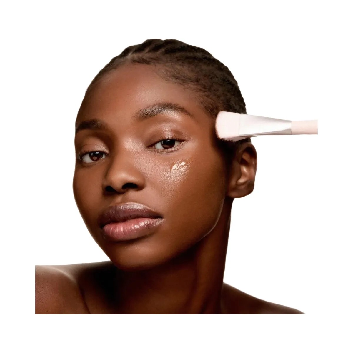 KYLIE COSMETICS Skin Tint Brush - HypeFly India View 4