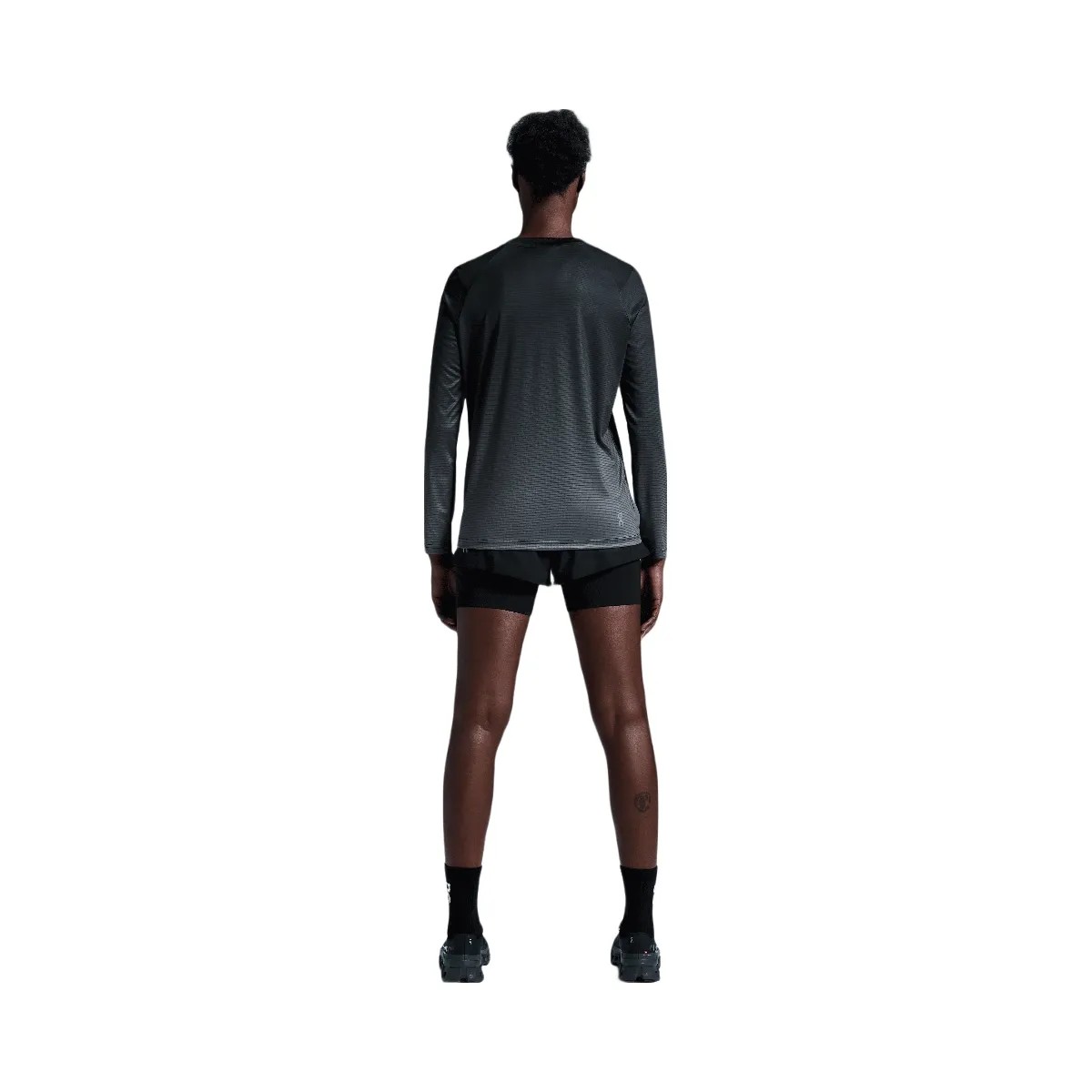 On Pace Short Iron - HypeFly India View 2