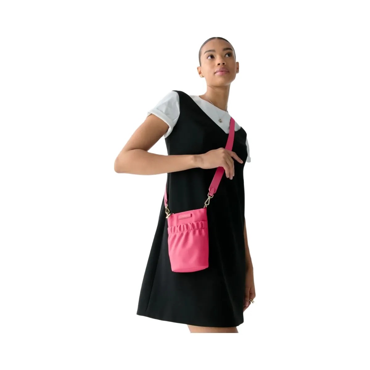 Kate Spade Carter Nylon Phone Crossbody Rose Oil - HypeFly India View 2
