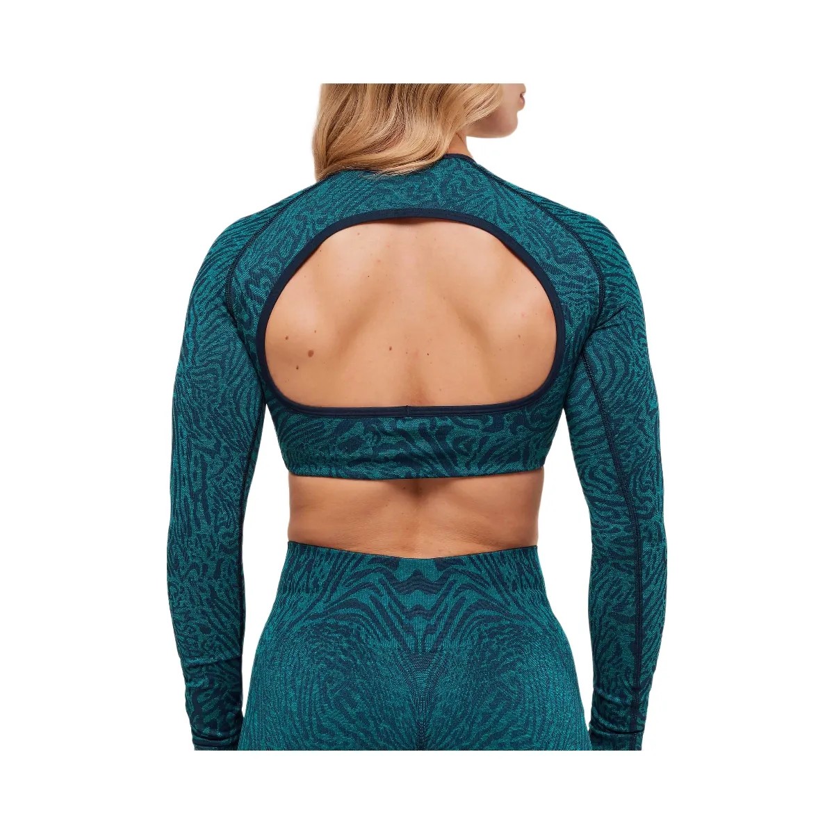 Gymshark Adapt Animal Long Sleeve Crop Top - Navy/Brand Blue - HypeFly India View 5
