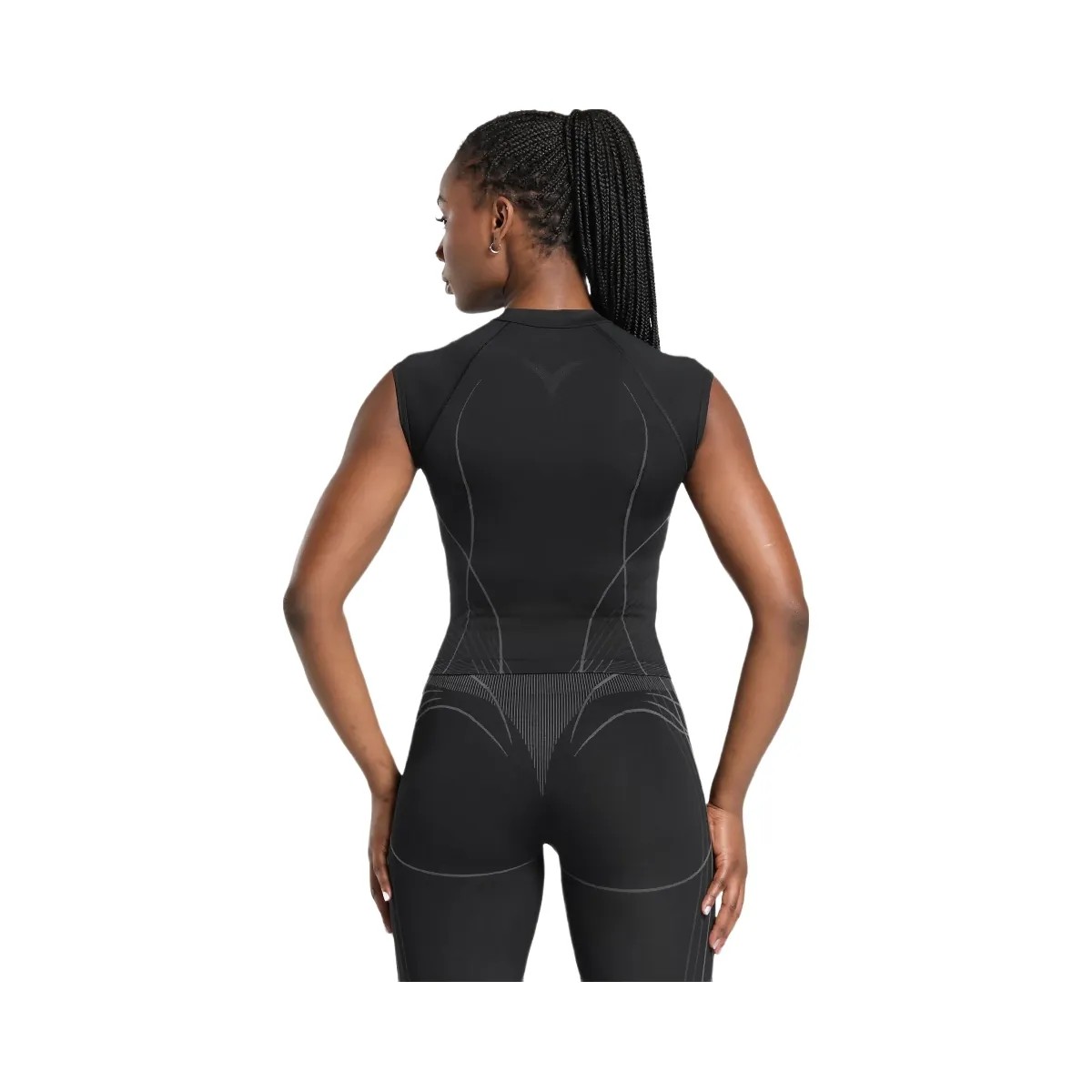Gymshark Apex Seamless Midi T-Shirt - Black/Graphite Grey - HypeFly India View 2