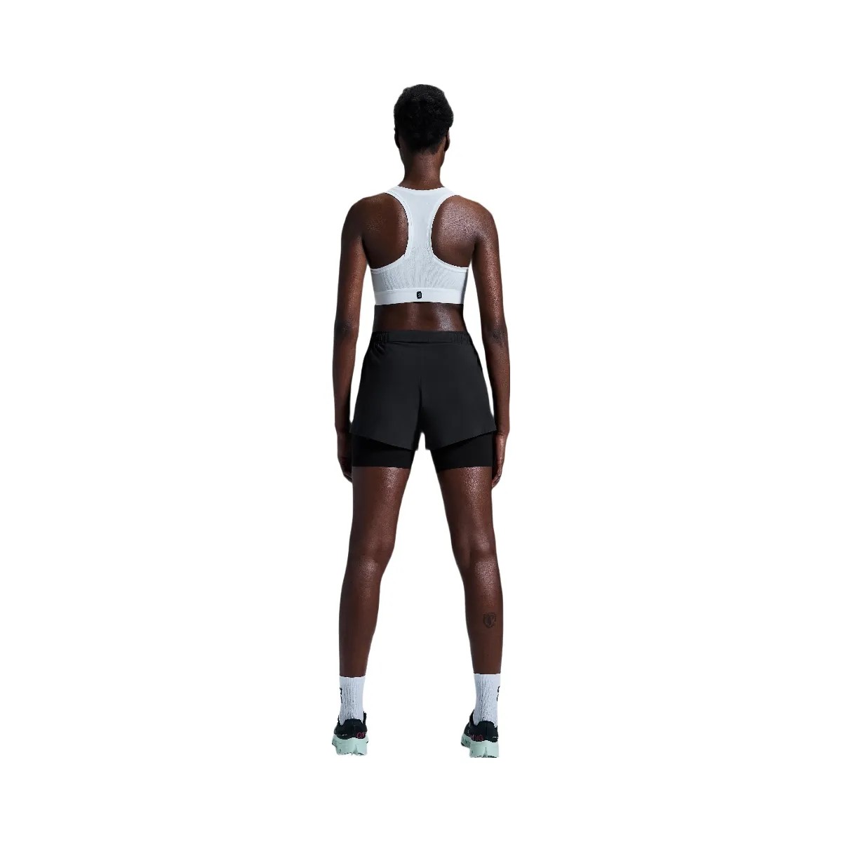 On Pace Bra Undyed-White | Black  - HypeFly India View 2