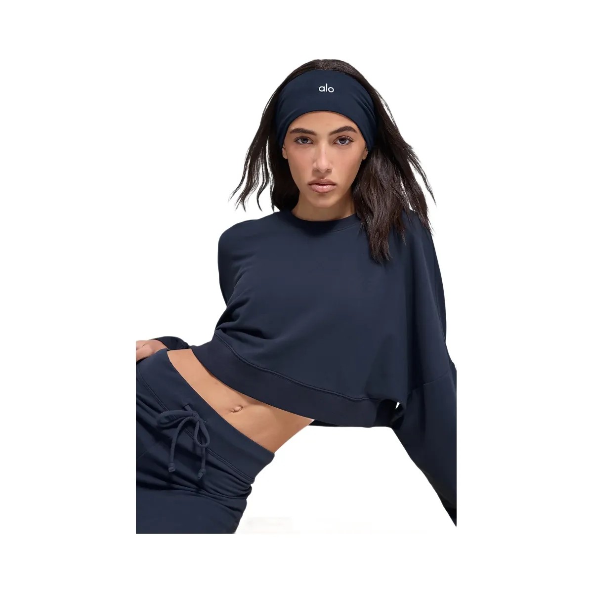Alo Women's Cropped Sway Crew Neck Pullover - Navy - HypeFly India View 5
