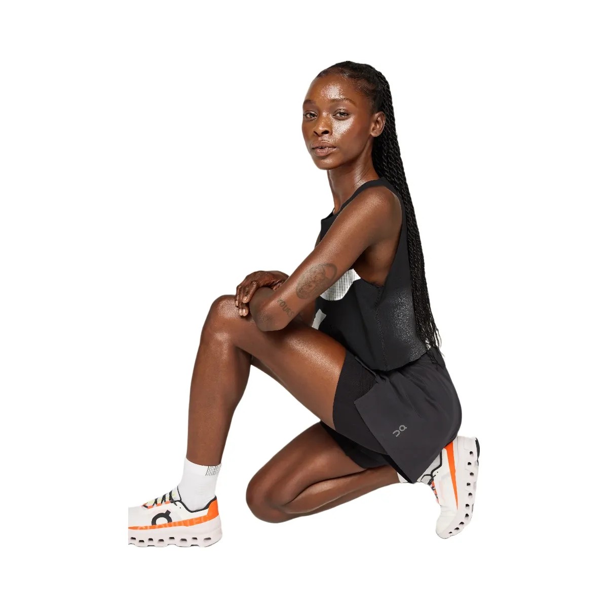 On Pace Short Black - HypeFly India View 2