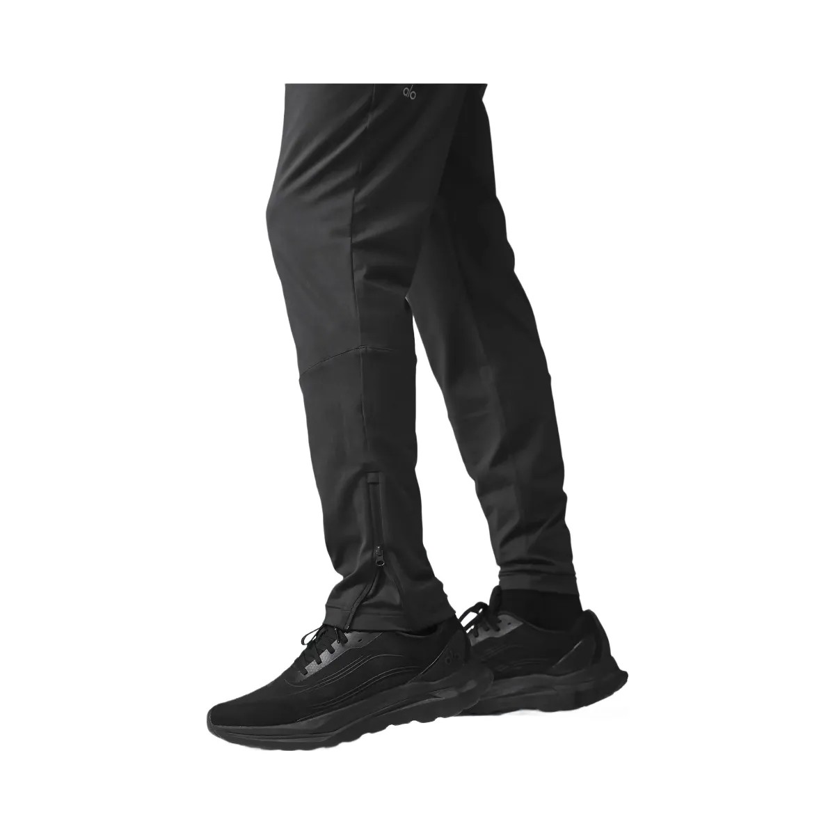 Alo Men's Conquer React Performance Pant - Anthracite - HypeFly India View 4