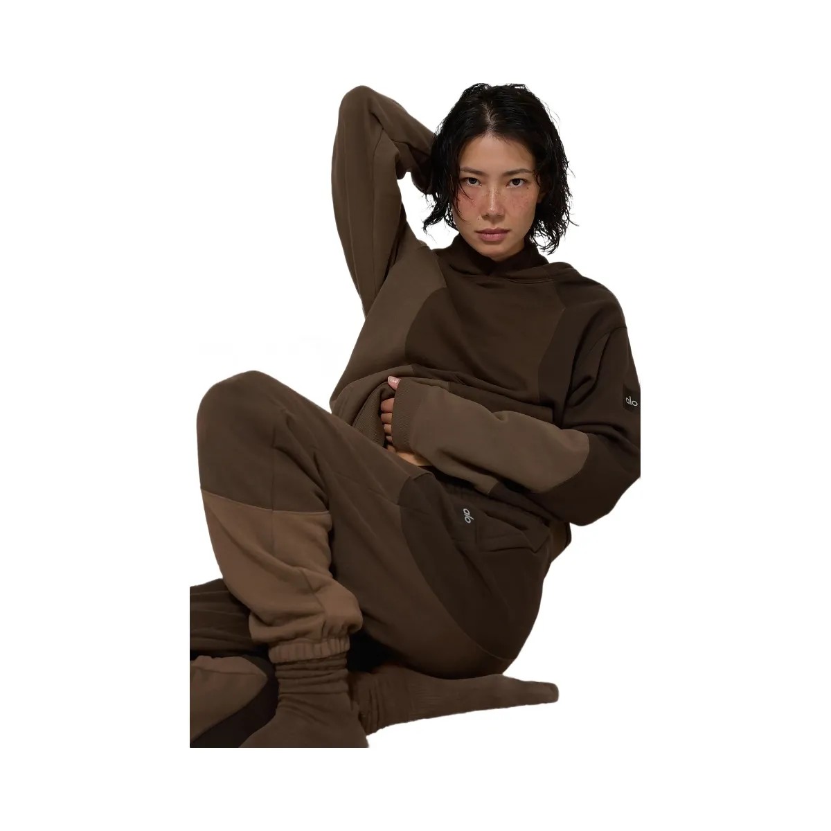 Alo Women's Make Waves Hoodie - Espresso Tonal - HypeFly India View 5