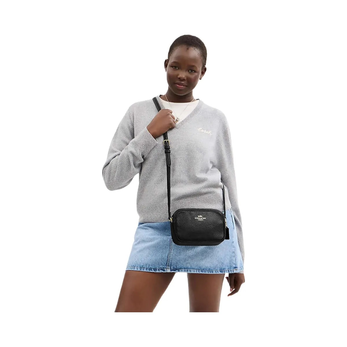 Coach Mini Jamie Camera Bag Pebbled Leather-Gold-Black - HypeFly India View 3