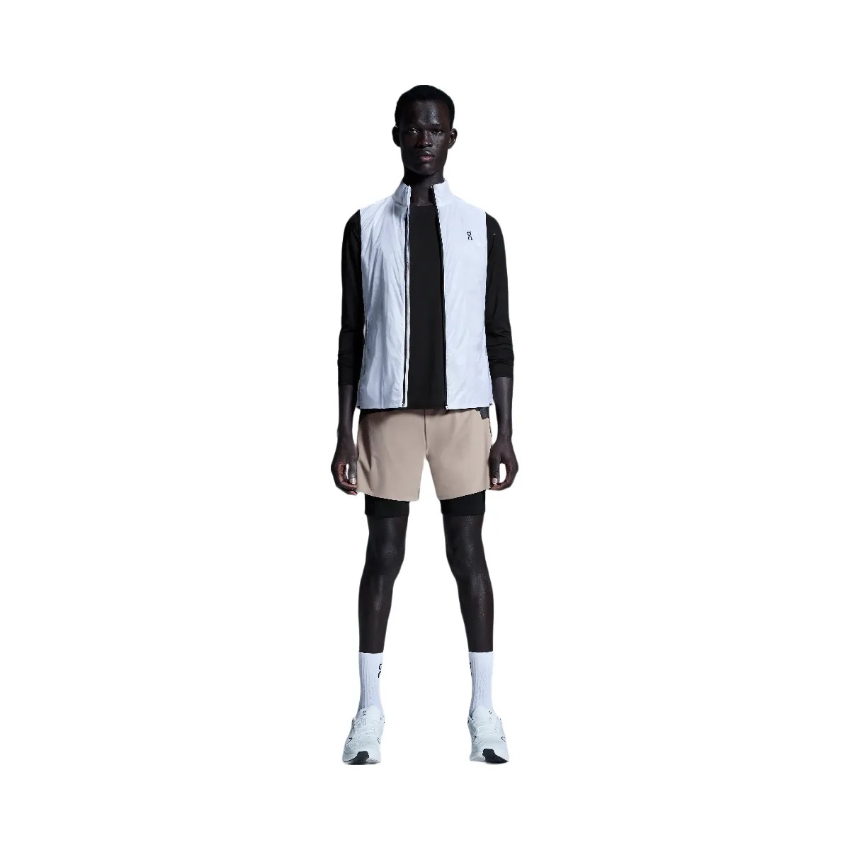 On 5" Performance 2/1 Shorts Cinder | Black - HypeFly India View 2
