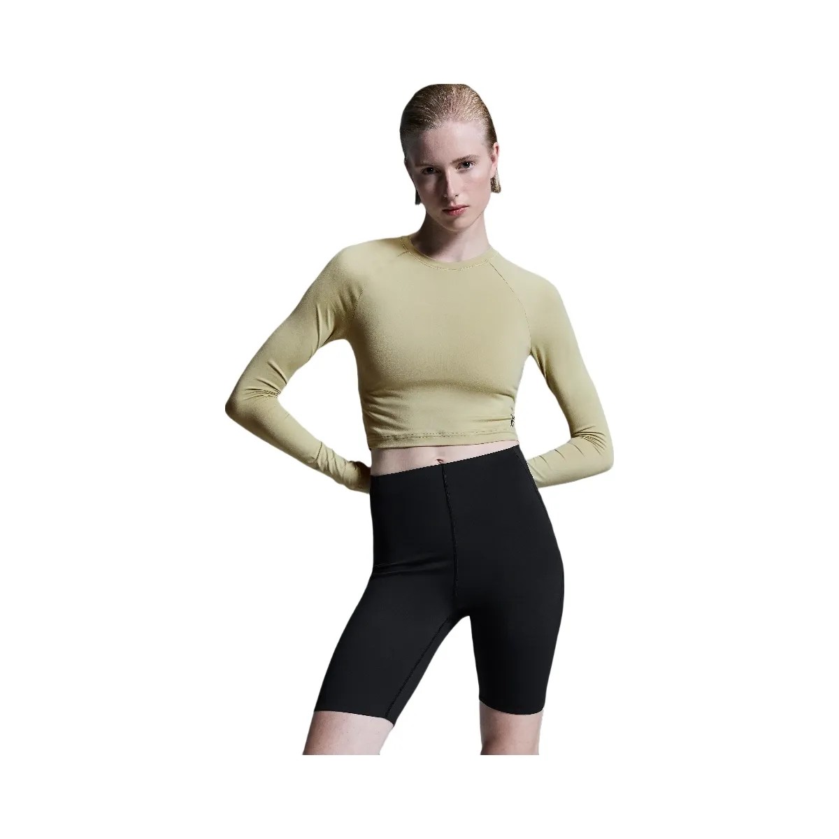 On Studio Long-T Crop Caper  - HypeFly India View 3