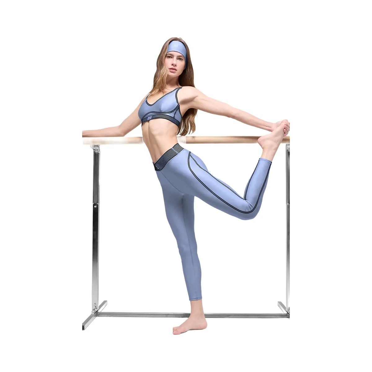 Alo Women's Airlift High-Waist 7/8 Line Up Legging - Winter Frost - HypeFly India View 4