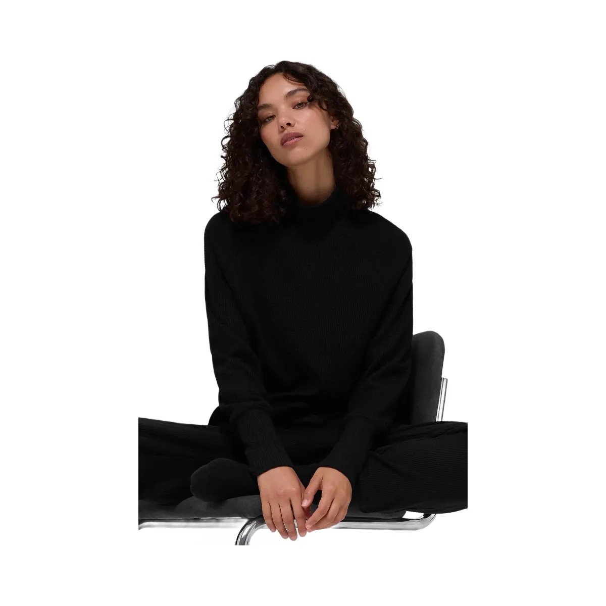 Alo Women's Waffle Weekend Escape Mock Neck Long Sleeve - Black - HypeFly India View 3