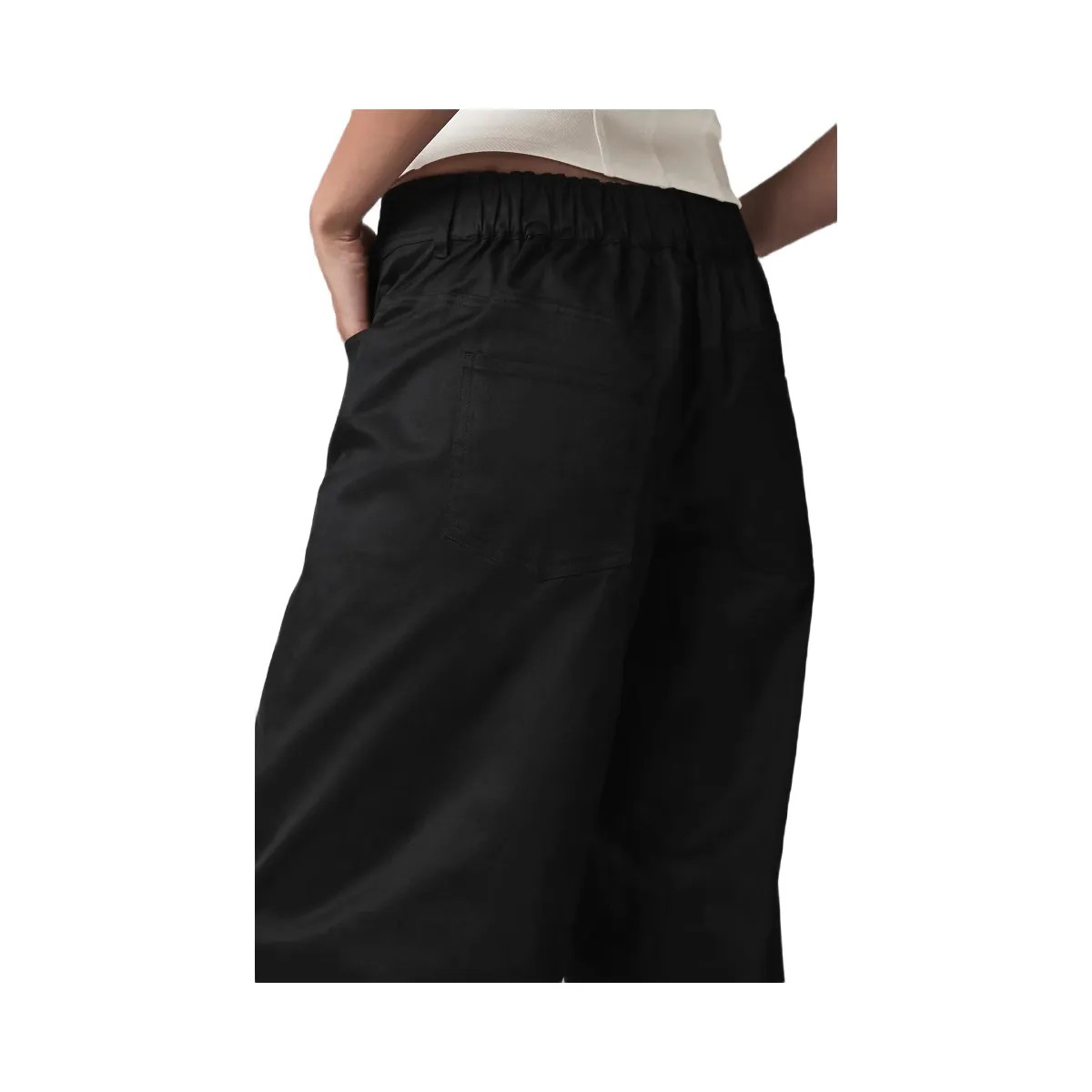 Alo Women's Wanderlust Wide Leg Trouser - Black - HypeFly India View 3