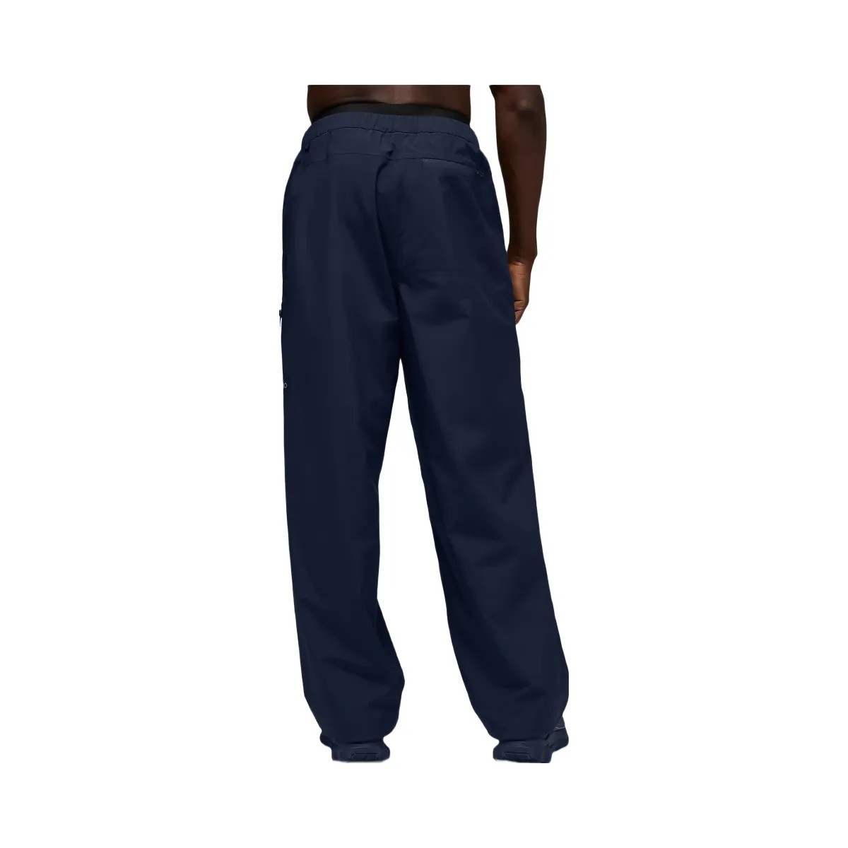 Alo Men's Alpha Shell Pant - Navy - HypeFly India View 4