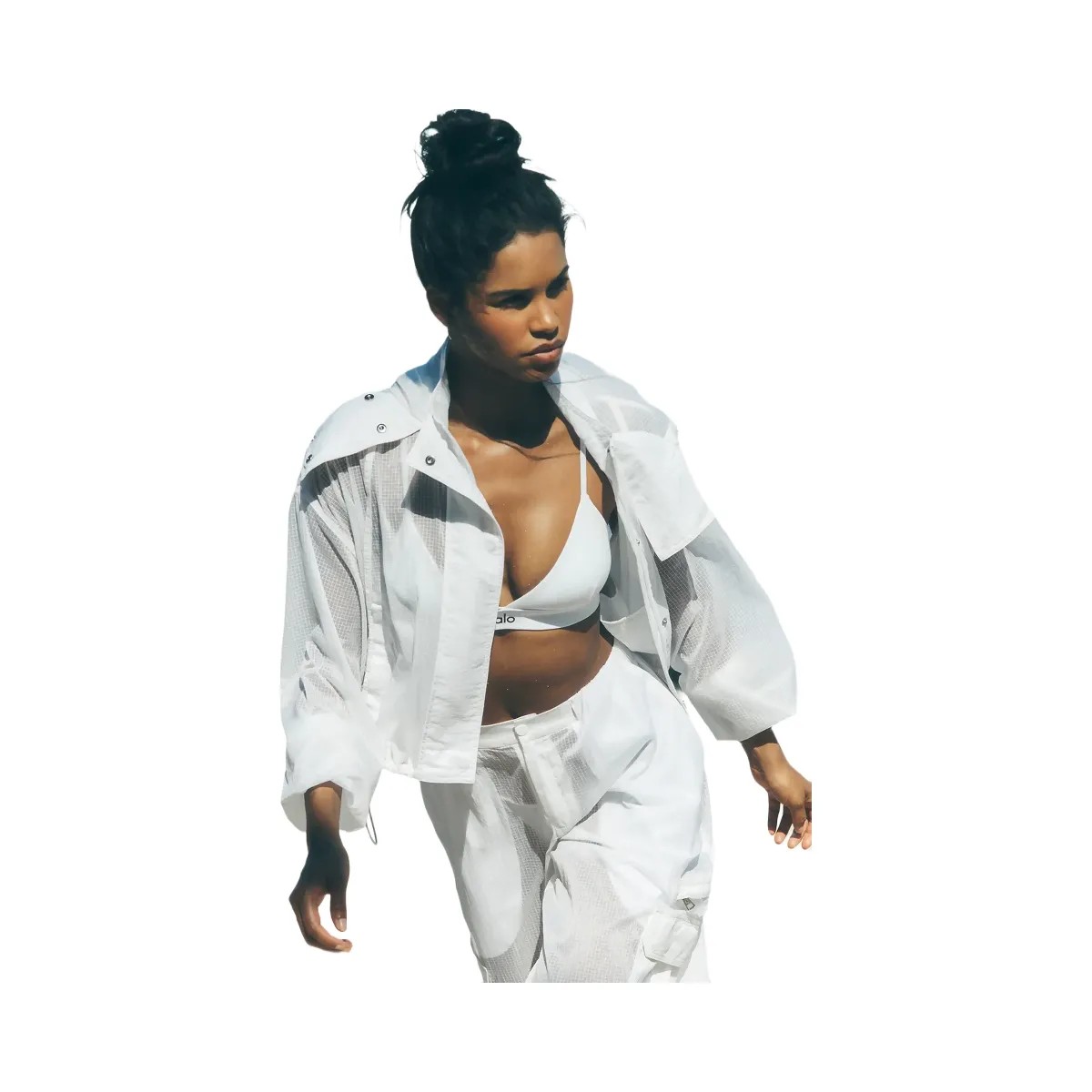 Alo Women's Cropped Game Time Full Zip Jacket - White - HypeFly India View 6