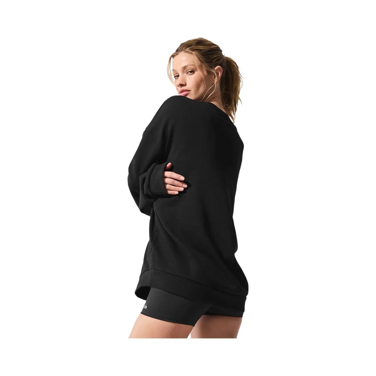 Alo Women's Chill Crew Neck Pullover - Black - HypeFly India View 2