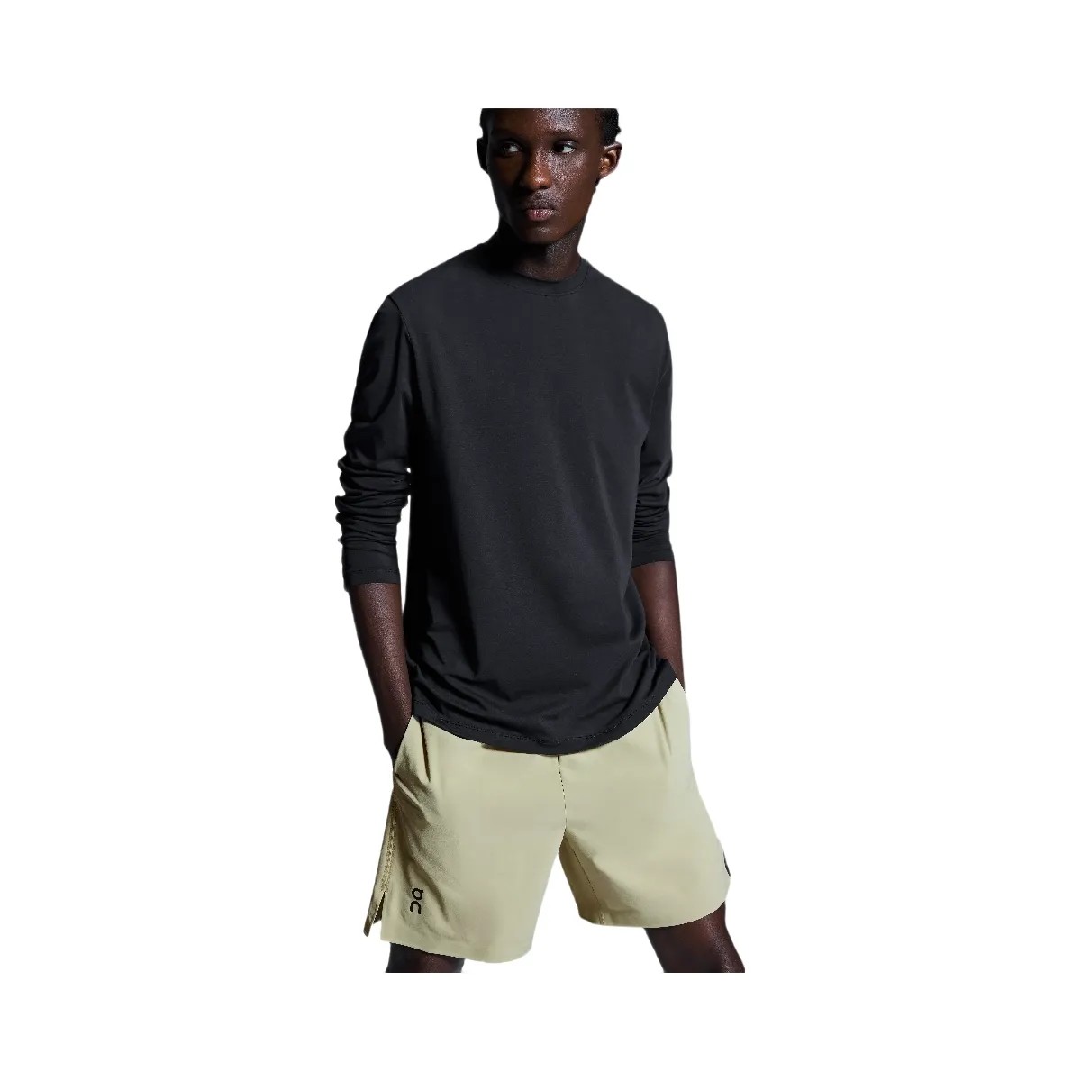 On Focus Long-T Black - HypeFly India View 5