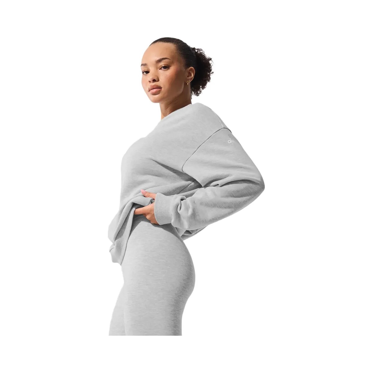 Alo Women's Chill Crew Neck Pullover - Athletic Heather Grey - HypeFly India View 4