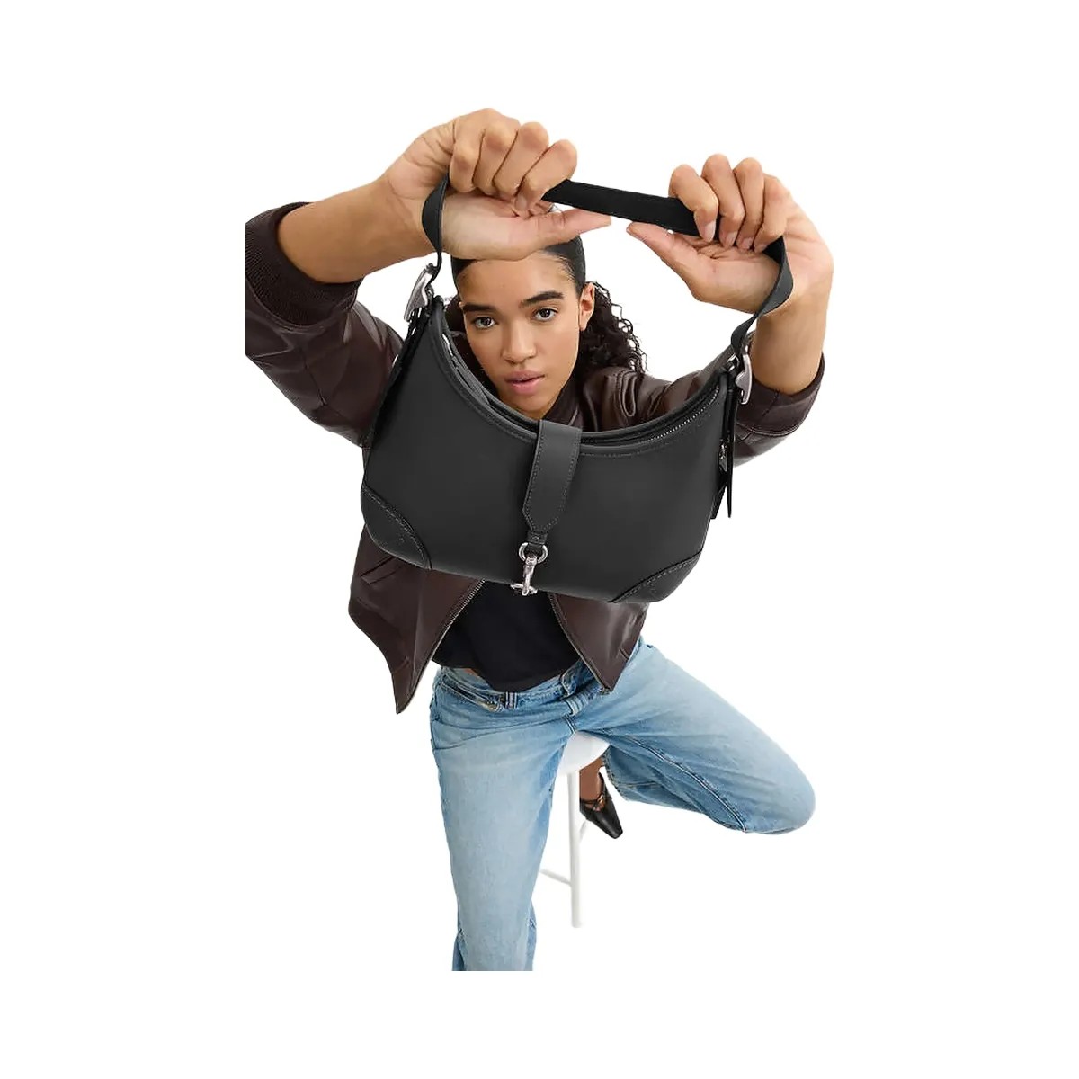 Coach Hamptons Hobo Bag Glovetan Leather-Silver-Black - HypeFly India View 4