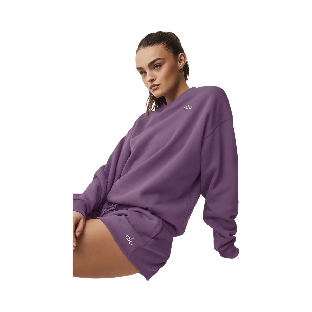 Alo Accolade Crew Neck Pullover - Plum Kiss - HypeFly India View 4