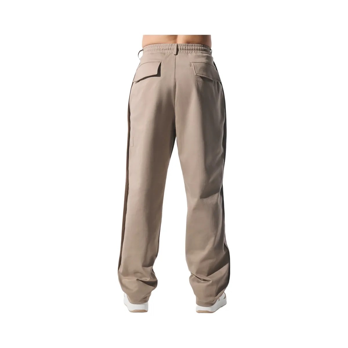 Alo Men's Edition Sueded Straight Leg Pant - Gravel - HypeFly India View 3