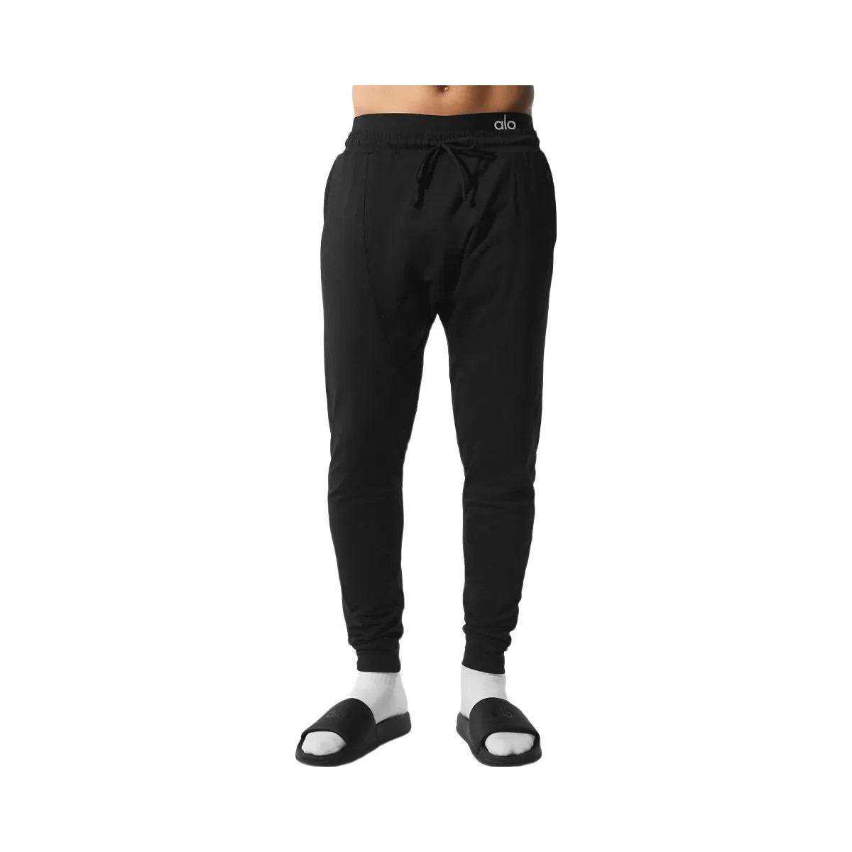 Alo Men's Conquer Revitalize Pant - Black - HypeFly India View 2