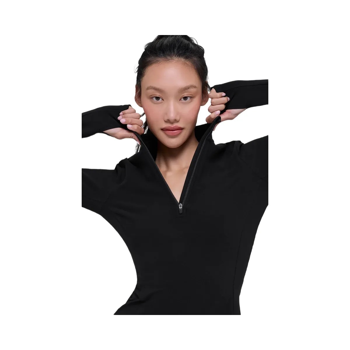 Alo Women's Alosoft 1/2 Zip Rapid Pullover - Black - HypeFly India View 5