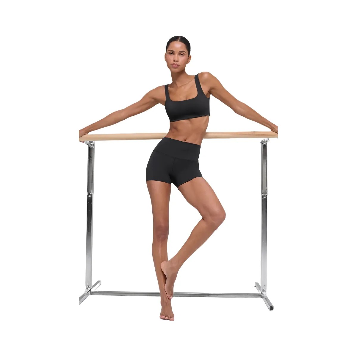 Alo Women's ALO Softsculpt Precision Bra - Black - HypeFly India View 4