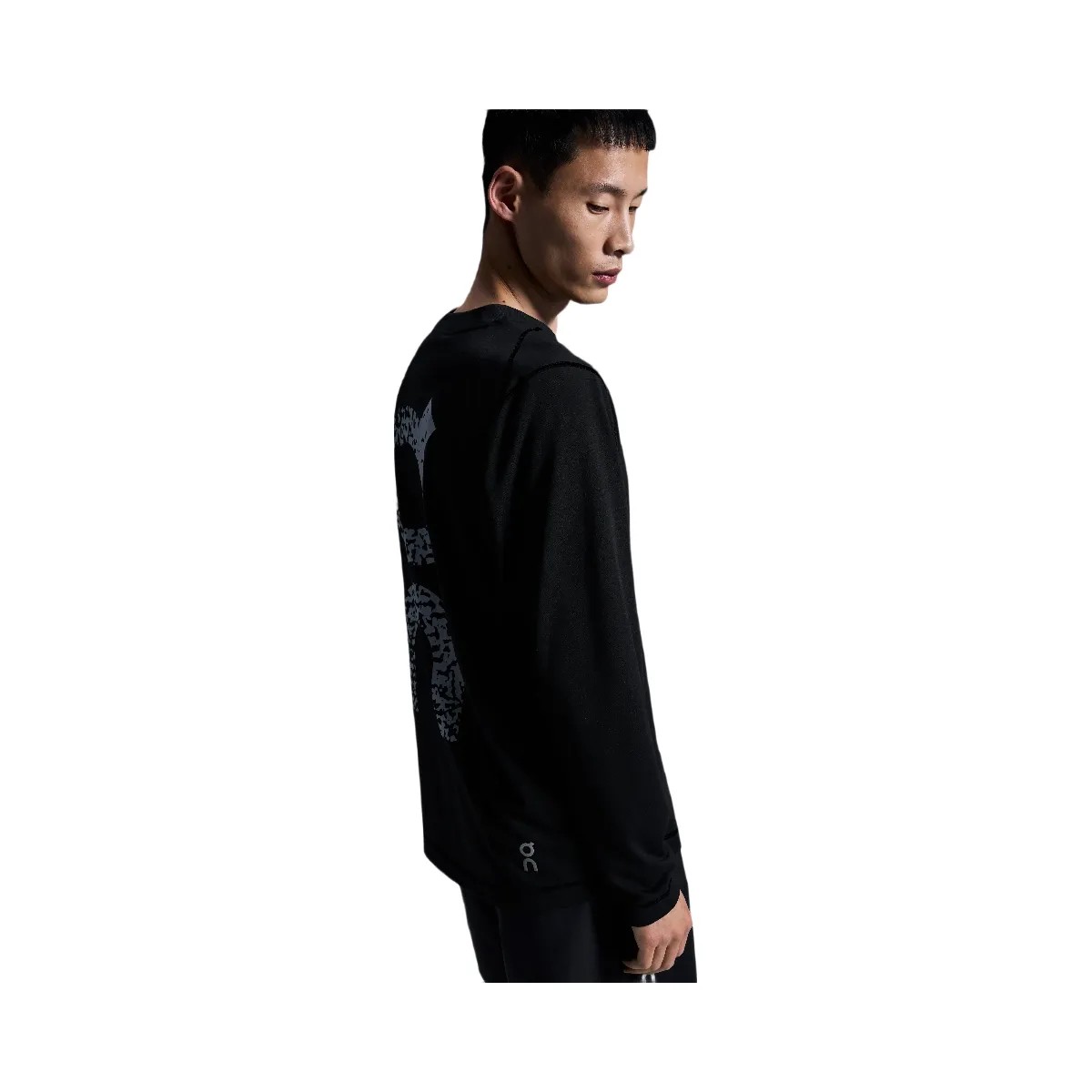 On Train Long-T Graphic Black - HypeFly India View 5