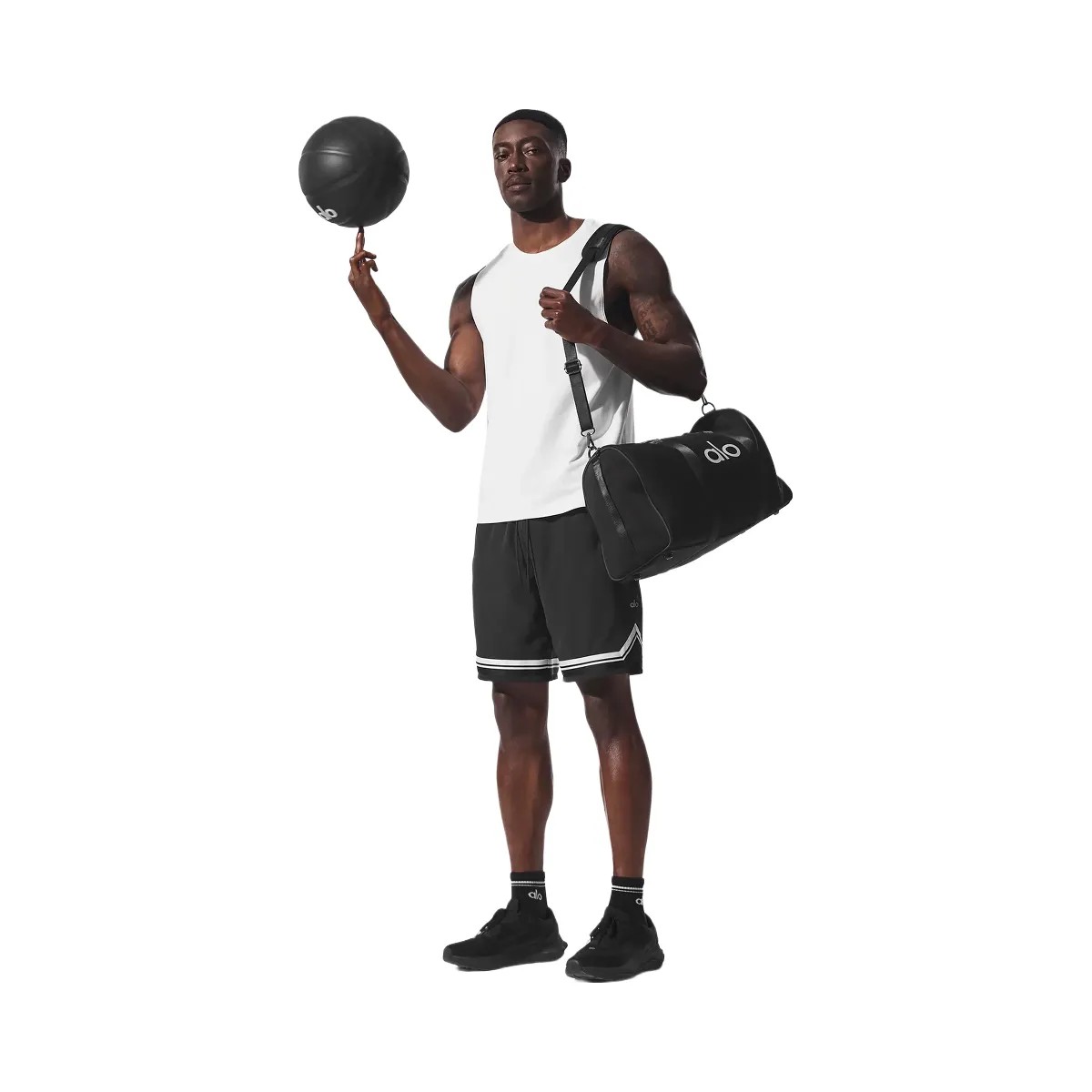 Alo Men's 9" Traction Arena Short - Black - HypeFly India View 5