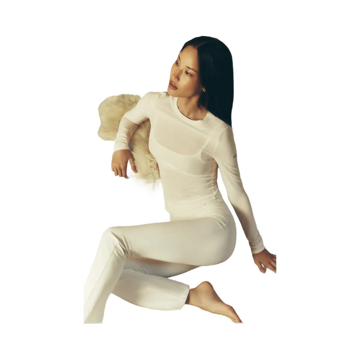 Alo Women's Airbrush High-Waist 7/8 Bootcut Legging - Ivory - HypeFly India View 5