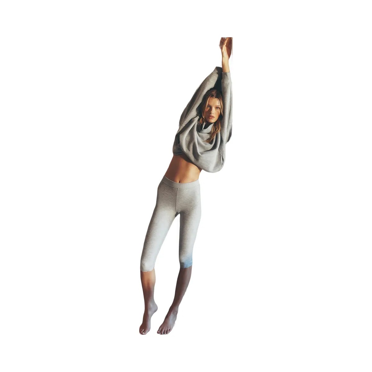Alo Women's Alosoft High-Waist Iconic 90's Capri - Athletic Heather Grey - HypeFly India View 5