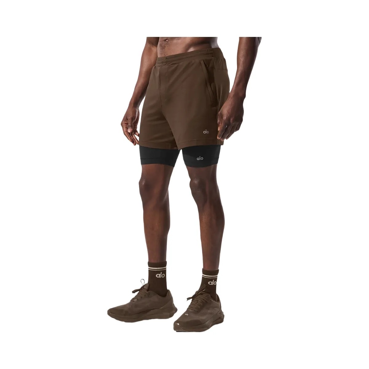 Alo Men's Conquer React 2-In-1 Performance Short - Espresso/Black - HypeFly India View 5