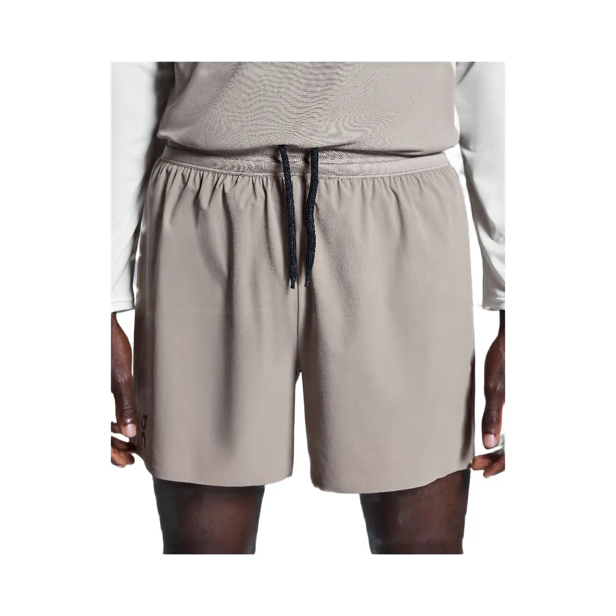 On 5" Performance Shorts Cinder - HypeFly India View 4