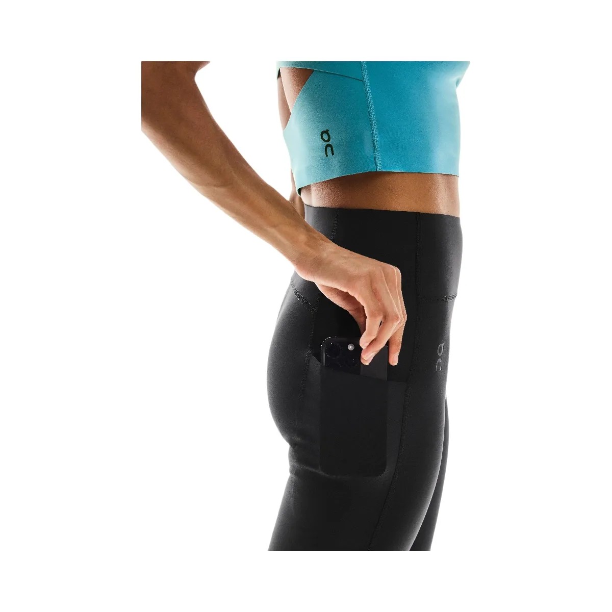 On Studio Flared Tights 30" Black - HypeFly India View 3