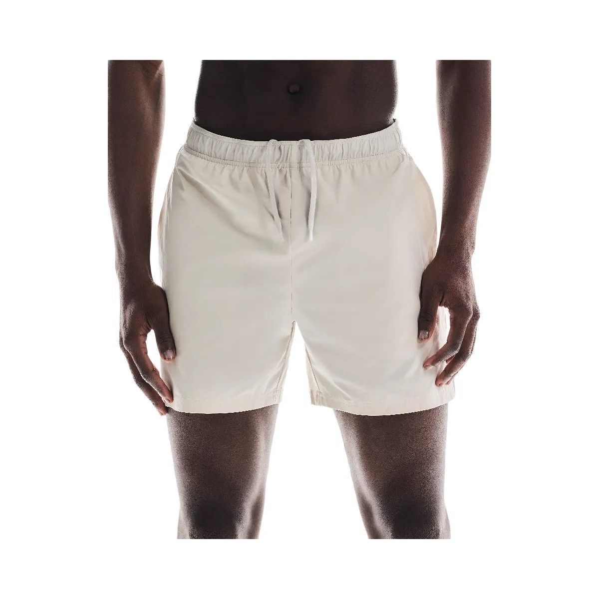 On 5" Core Shorts Sand - HypeFly India View 4