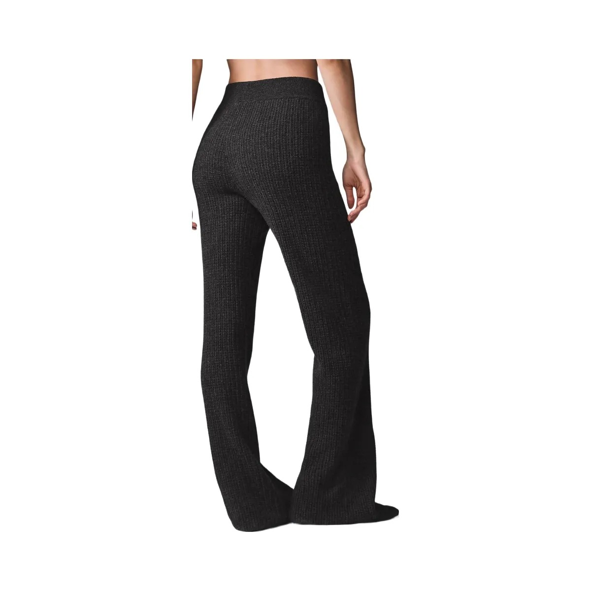 Alo Women's Cashmere High-Waist Plush Waffle Pant - Dark Heather Grey - HypeFly India View 3