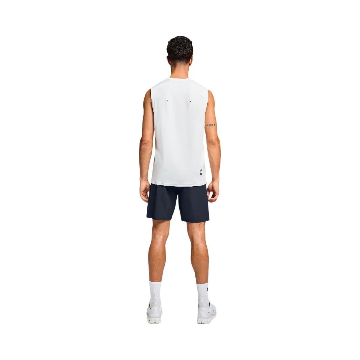 On Performance Hybrid Short Navy - HypeFly India View 3