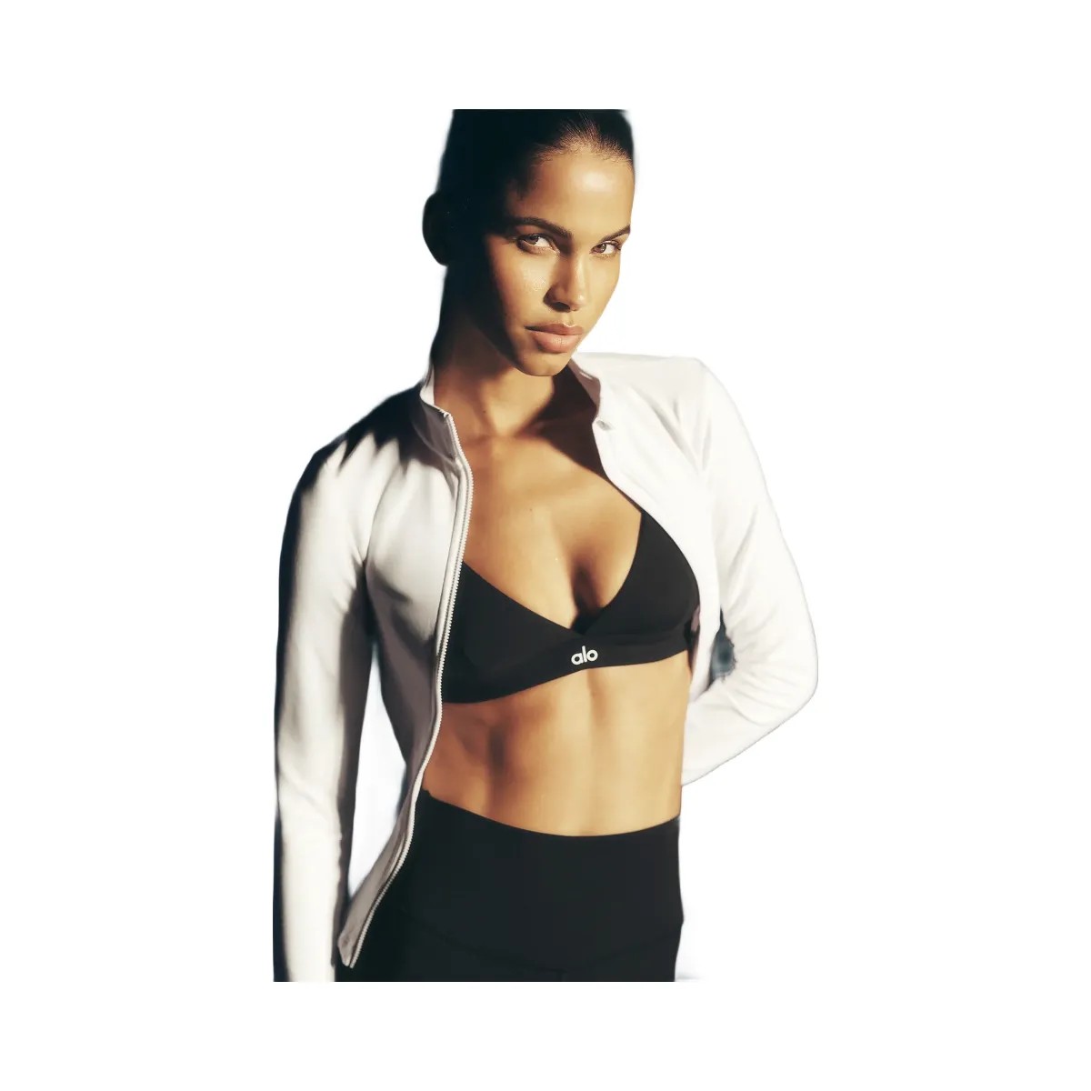 Alo Women's Splendor Bra - Black - HypeFly India View 5