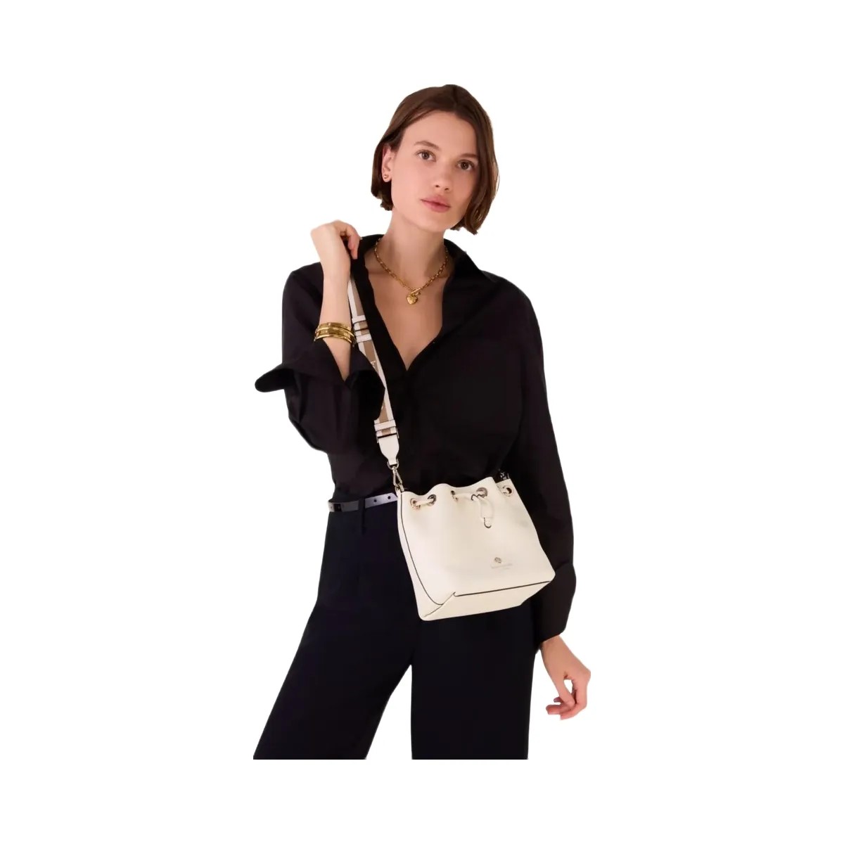 Kate Spade Emma Small Bucket Bag Parchment - HypeFly India View 2