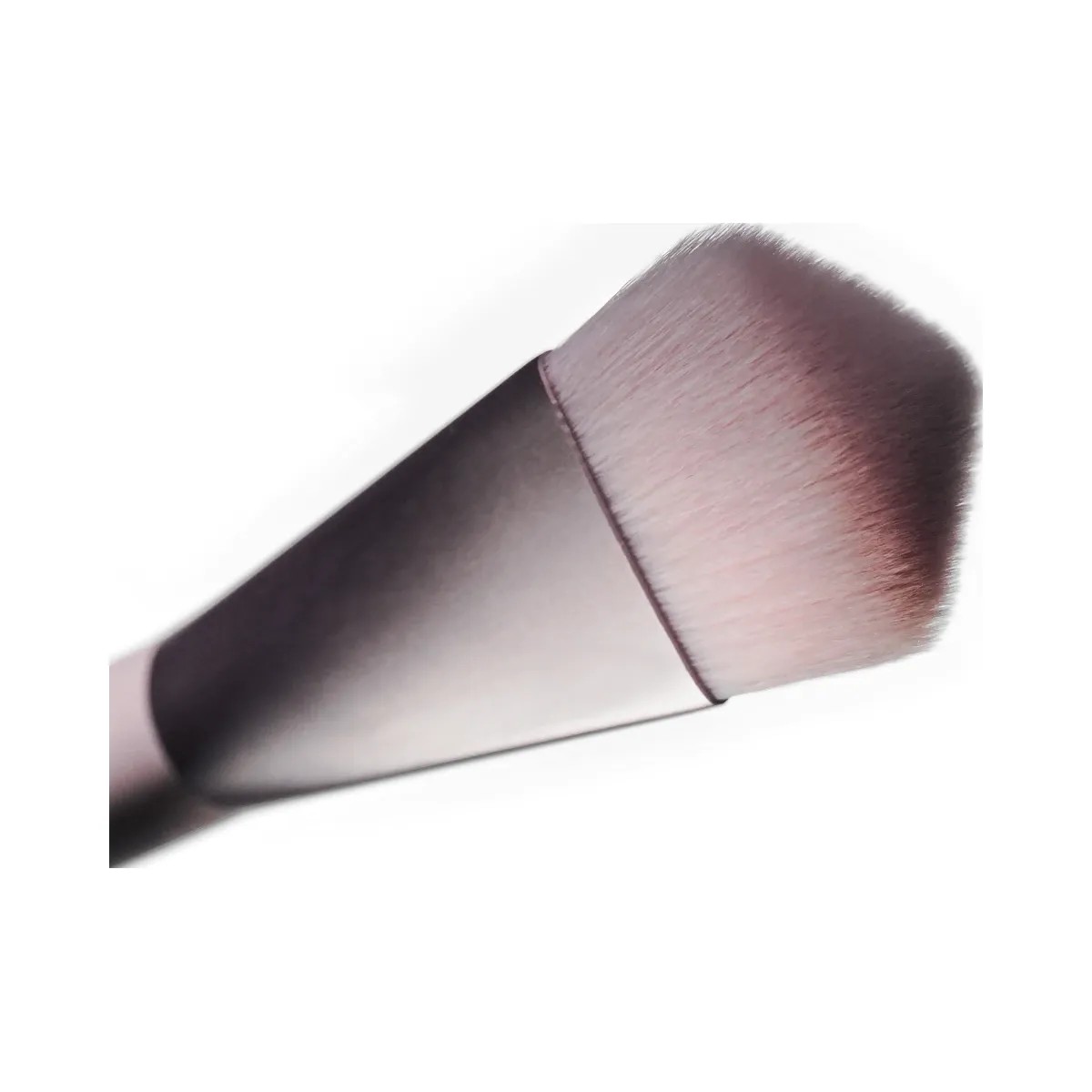 KYLIE COSMETICS Skin Tint Brush - HypeFly India View 6