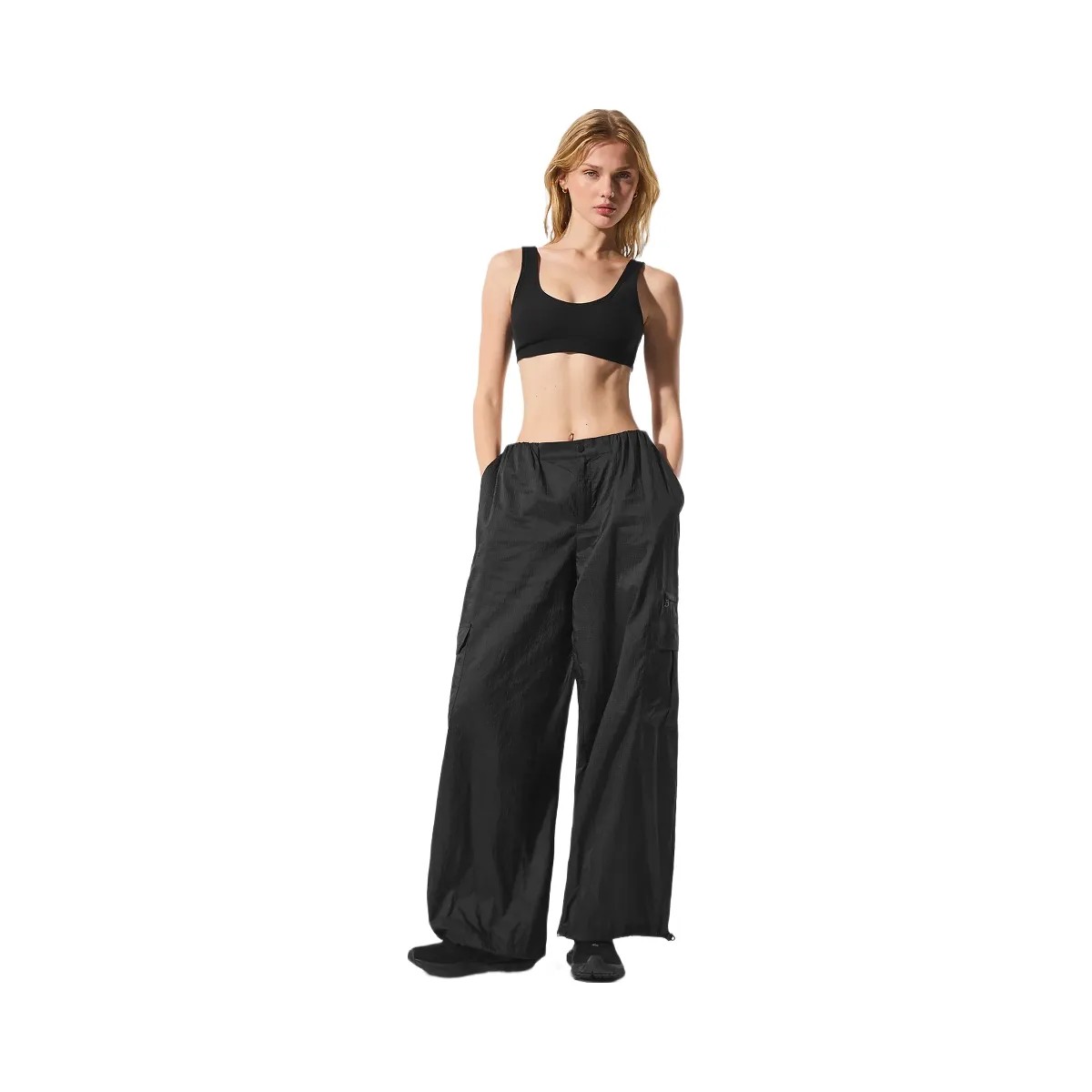 Alo Women's Sheer Game Time Wide Leg Jogger - Black - HypeFly India View 4